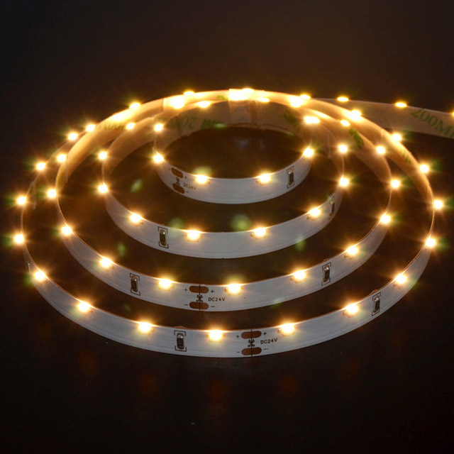 Widok z boku Elastyczna taśma LED SMD 3014 120 diod LED / m