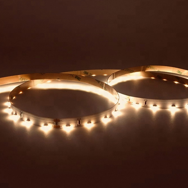 Widok z boku Elastyczna taśma LED SMD 3014 120 diod LED / m