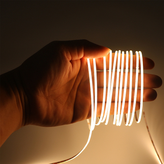 Supersmal 2,7 mm bredd 480 Chips/m Prickfri 5W/m 12V 24V FCOB 2700K 3000K 4000K 6500K COB LED flexibel ljusremsa